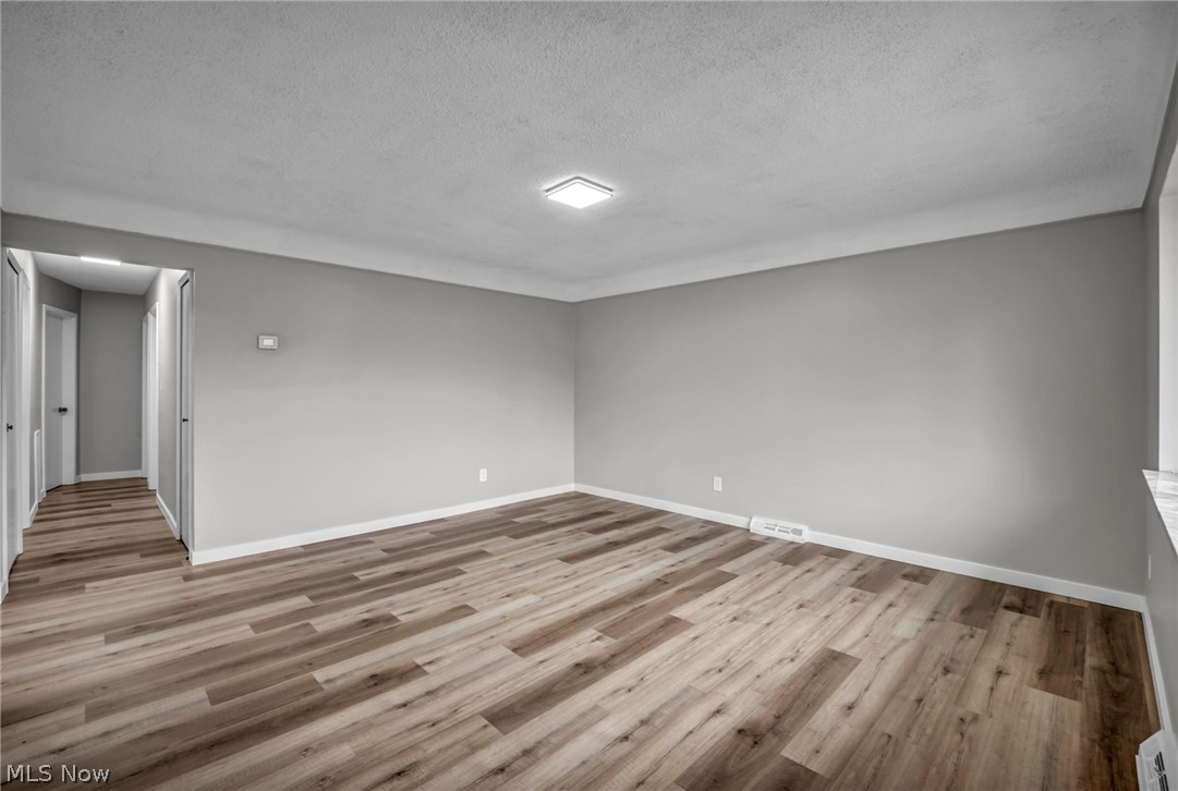 5597 Kenton Avenue Maple Heights OH 44137