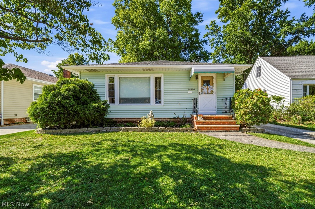 28626 Forest Road Willowick OH 44095
