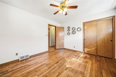 28626 Forest Road Willowick OH 44095