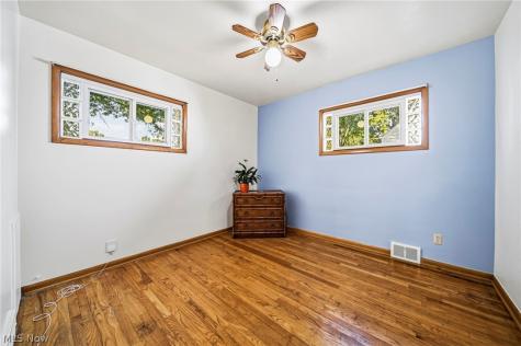 28626 Forest Road Willowick OH 44095