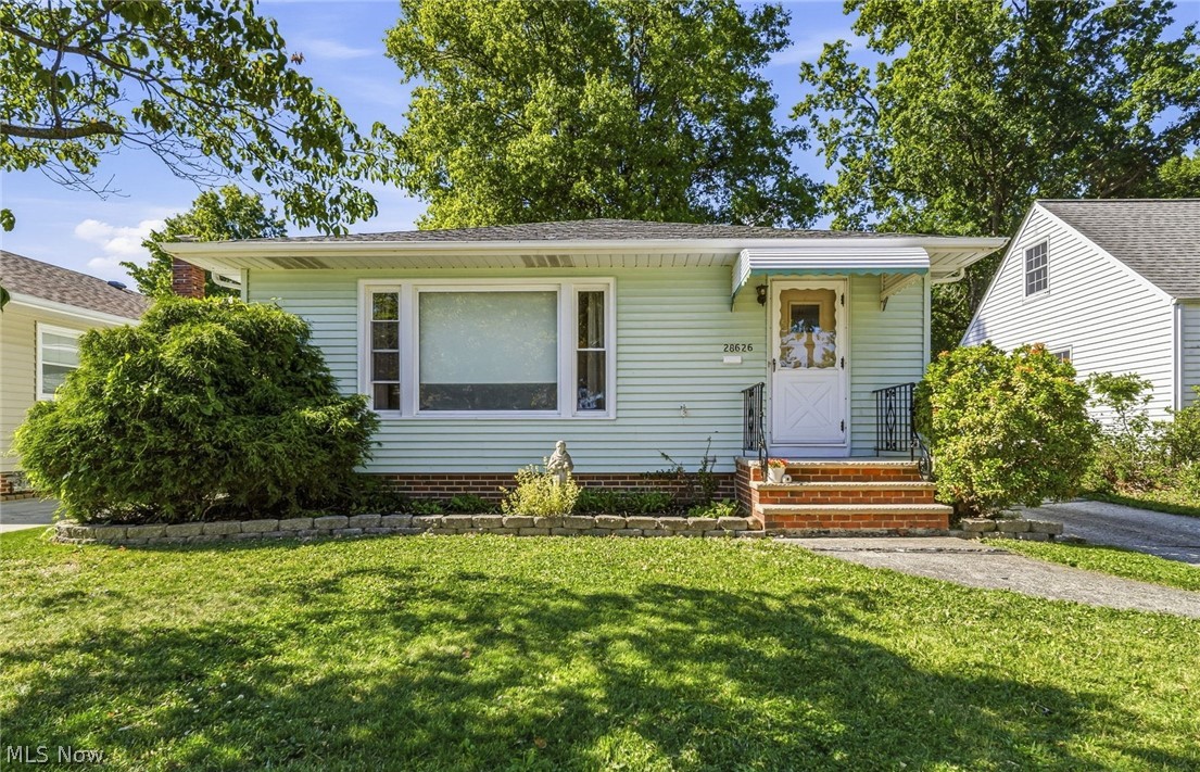 28626 Forest Road Willowick OH 44095