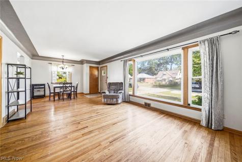 28626 Forest Road Willowick OH 44095