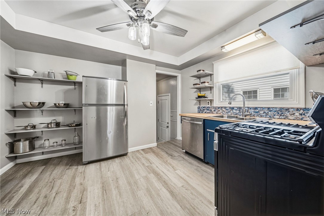 28626 Forest Road Willowick OH 44095