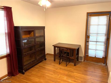 28532 Lake Shore Boulevard Willowick OH 44095