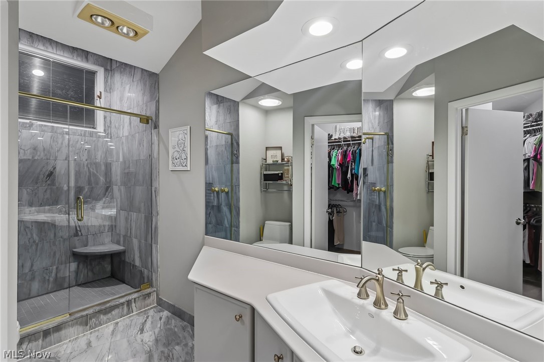 708 Arbor Way Aurora OH 44202