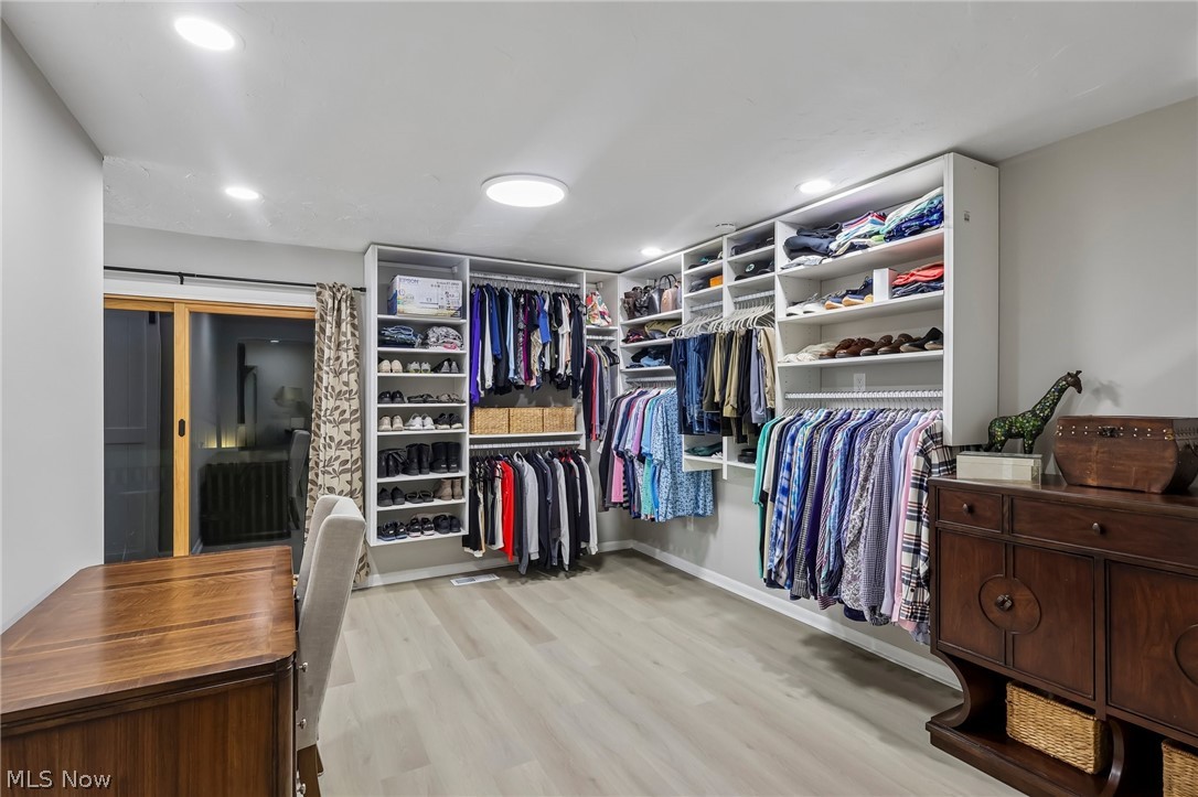 708 Arbor Way Aurora OH 44202