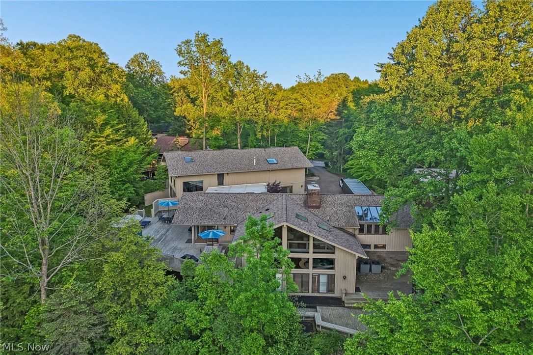 708 Arbor Way Aurora OH 44202