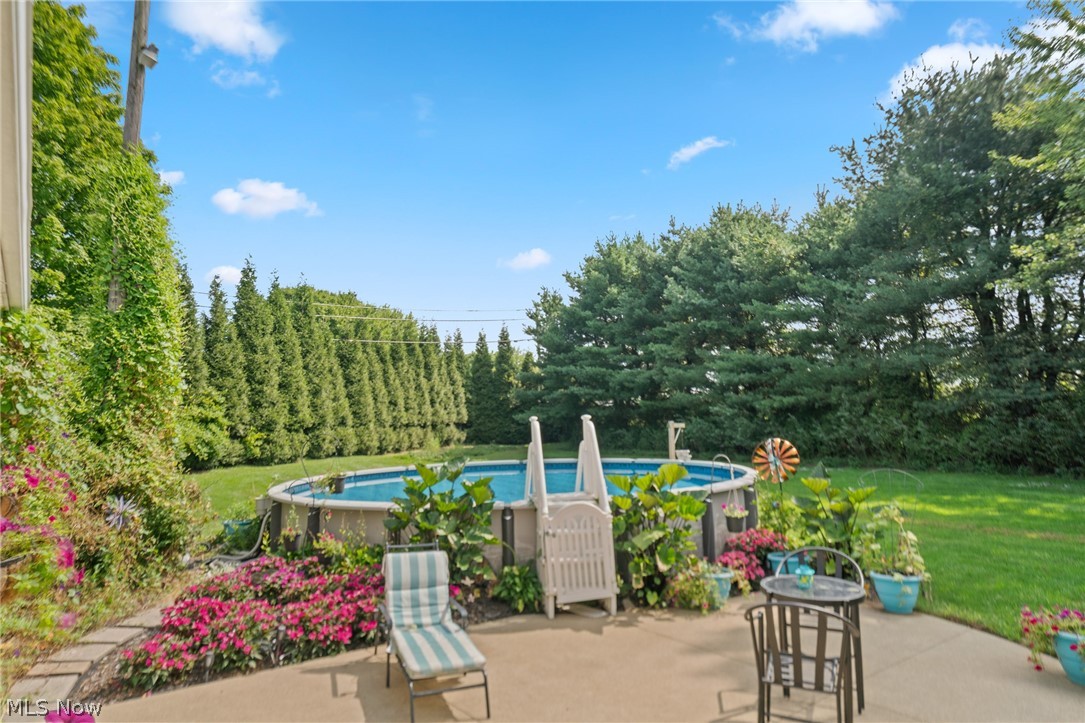 10461 Fort Laurens Road NW Bolivar OH 44612