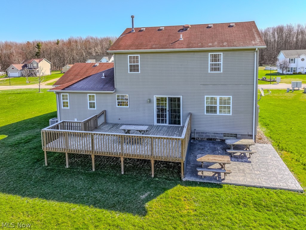 1999 Beringer Place Harpersfield OH 44041