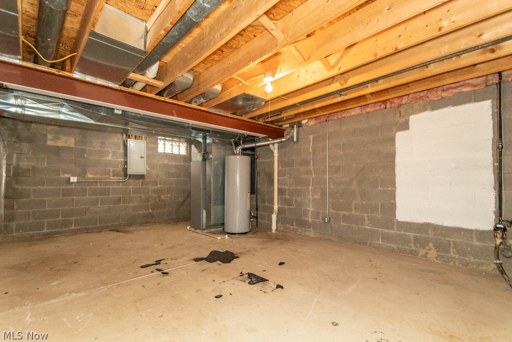 1999 Beringer Place Harpersfield OH 44041