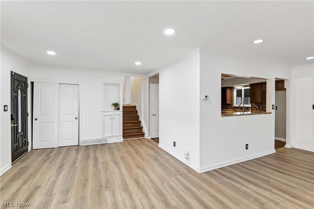 3637 Hunter Drive North Olmsted OH 44070