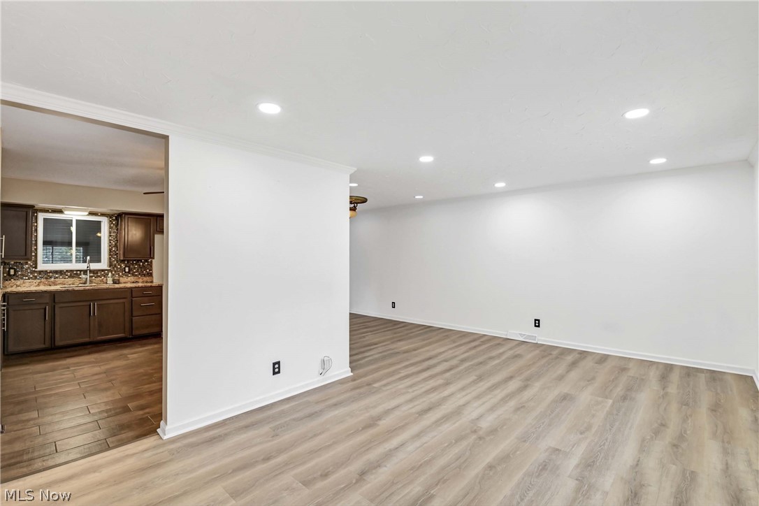 3637 Hunter Drive North Olmsted OH 44070
