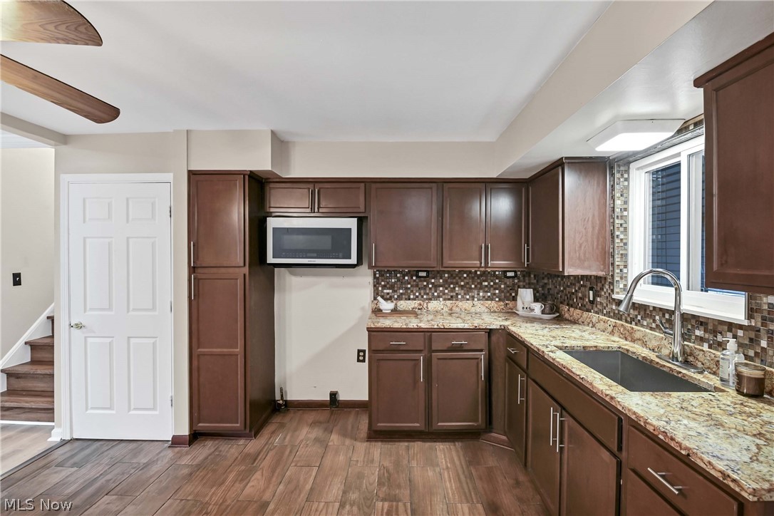 3637 Hunter Drive North Olmsted OH 44070