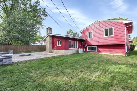 3637 Hunter Drive North Olmsted OH 44070