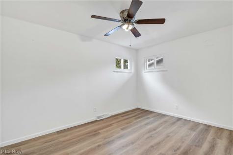 3637 Hunter Drive North Olmsted OH 44070