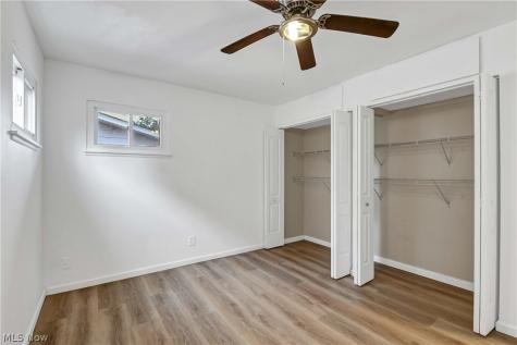 3637 Hunter Drive North Olmsted OH 44070