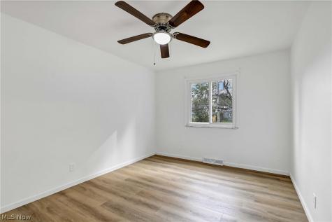 3637 Hunter Drive North Olmsted OH 44070