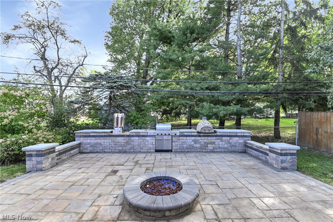 3637 Hunter Drive North Olmsted OH 44070