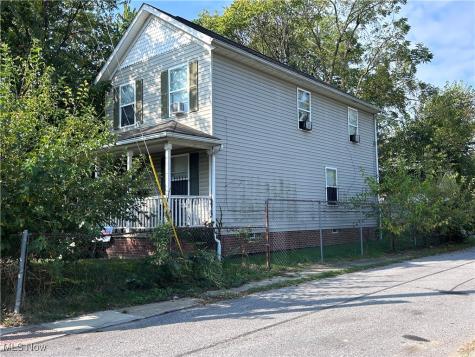 1190 E 112th Street Cleveland OH 44108