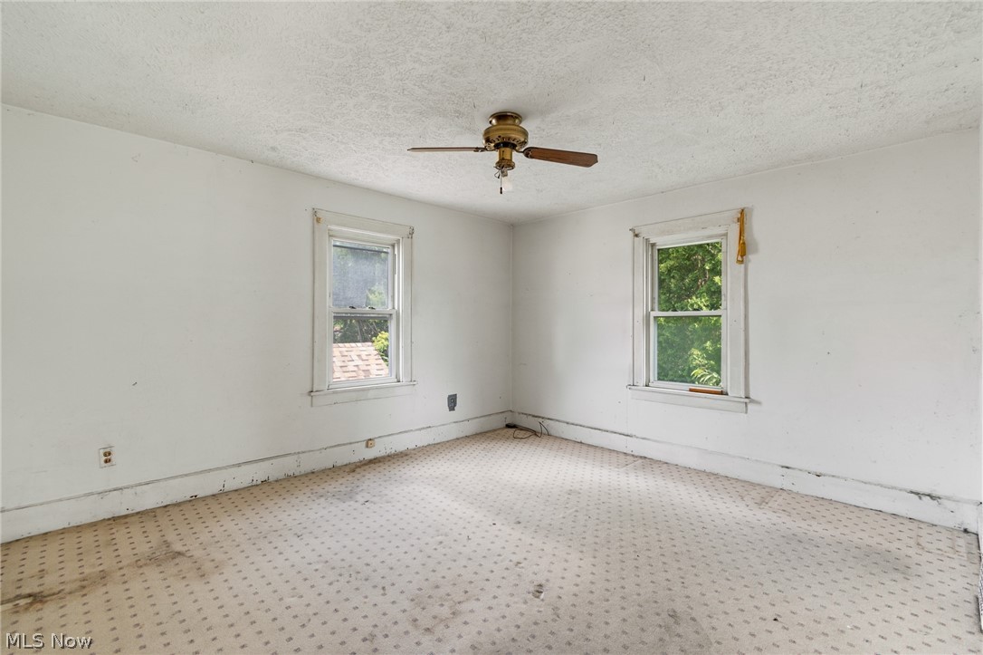 2203 5th Street NE Canton OH 44704