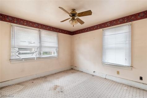 2203 5th Street NE Canton OH 44704