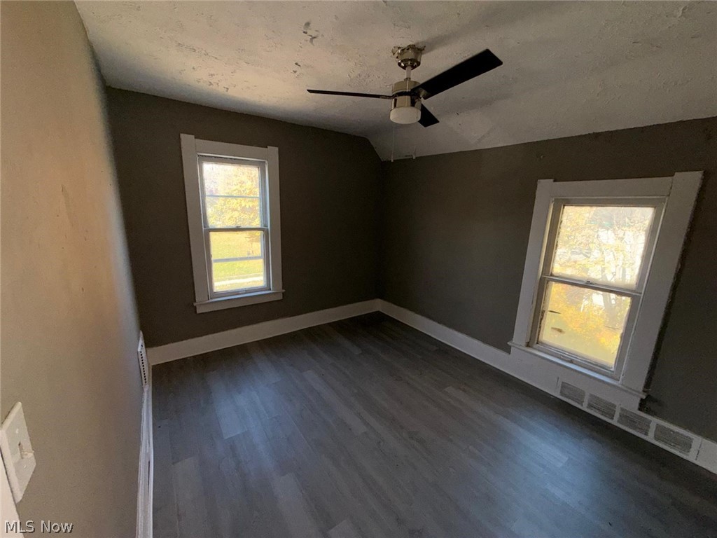 983 E 141st Street Cleveland OH 44110