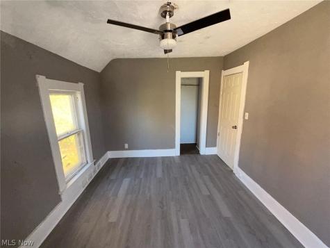 983 E 141st Street Cleveland OH 44110