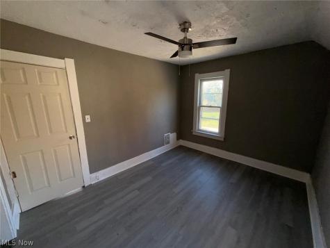 983 E 141st Street Cleveland OH 44110