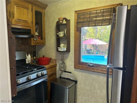 4710 Maplecrest Avenue Parma OH 44134