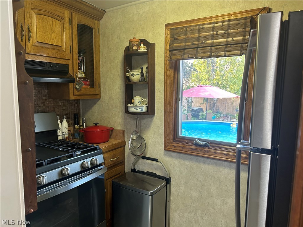 4710 Maplecrest Avenue Parma OH 44134