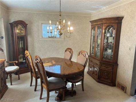 4710 Maplecrest Avenue Parma OH 44134