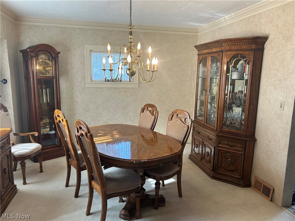 4710 Maplecrest Avenue Parma OH 44134
