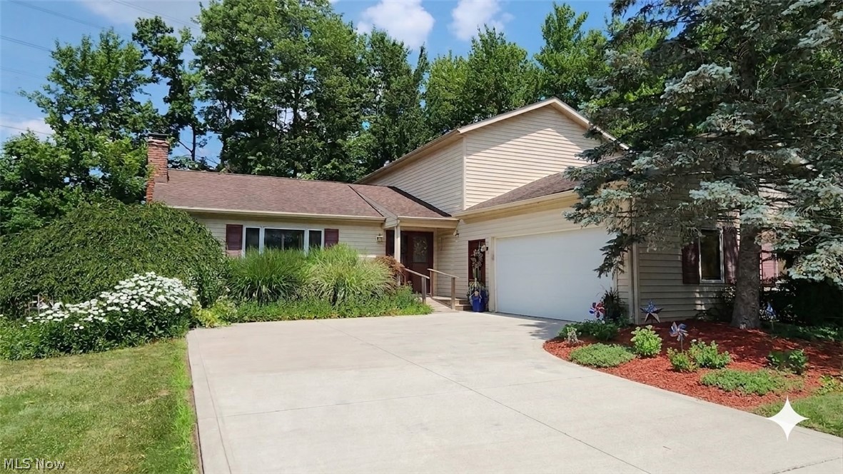 32145 Sedgefield Oval Solon OH 44139