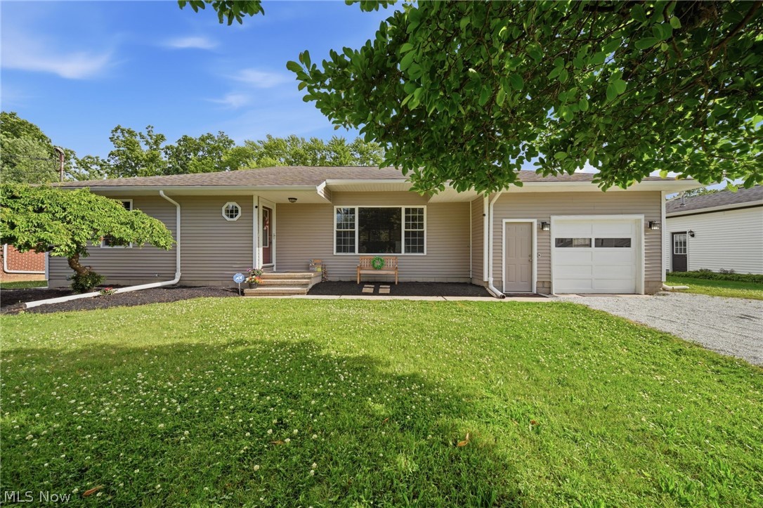 734 Knollwood Drive Ashtabula OH 44004