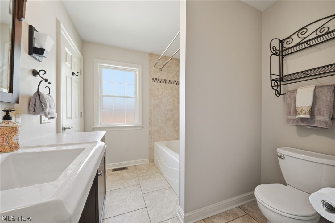 734 Knollwood Drive Ashtabula OH 44004