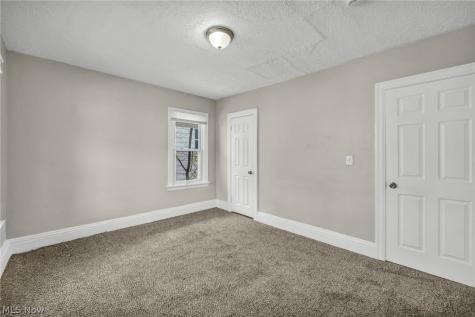 936 Selwyn Road Cleveland Heights OH 44112