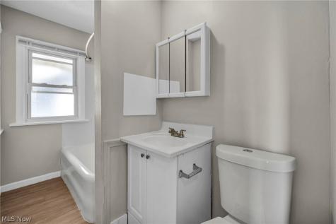 936 Selwyn Road Cleveland Heights OH 44112