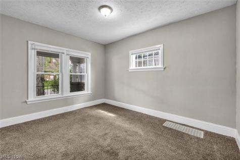 936 Selwyn Road Cleveland Heights OH 44112