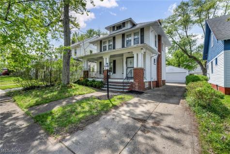 936 Selwyn Road Cleveland Heights OH 44112