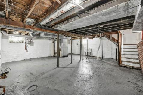 936 Selwyn Road Cleveland Heights OH 44112