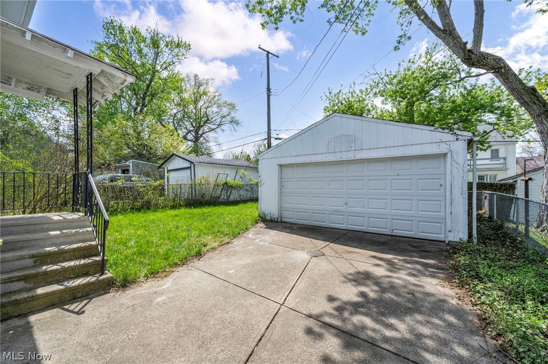 936 Selwyn Road Cleveland Heights OH 44112
