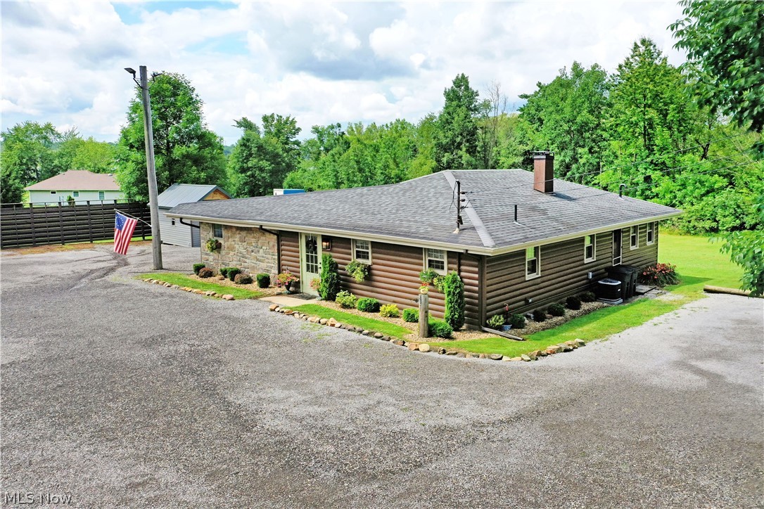 10250 Springfield Road Poland OH 44514