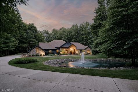 2816 Remington Point Aurora OH 44202