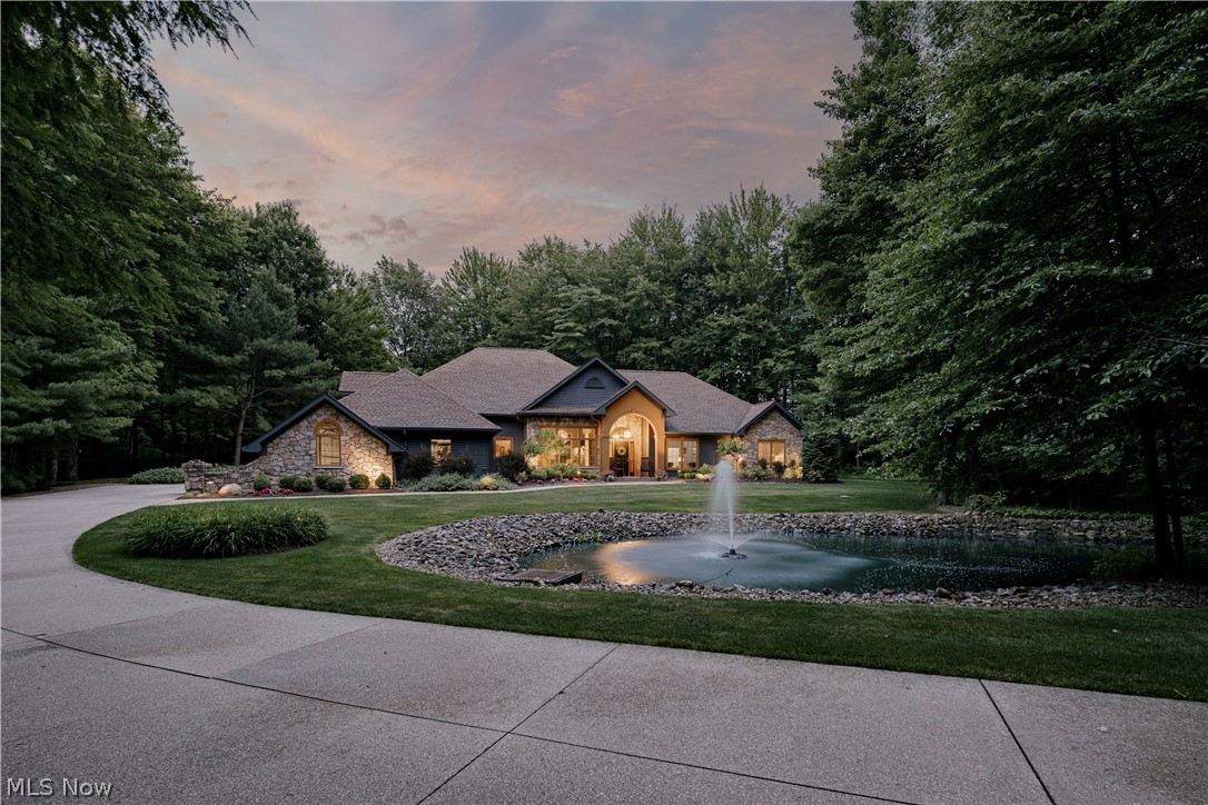 2816 Remington Point Aurora OH 44202