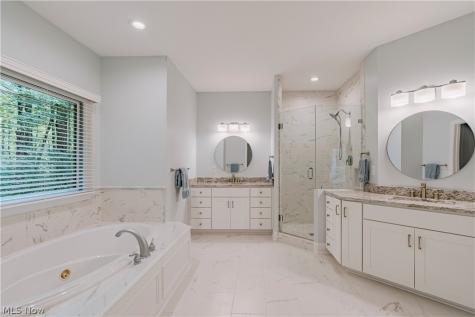 2816 Remington Point Aurora OH 44202