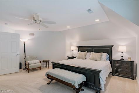 2816 Remington Point Aurora OH 44202