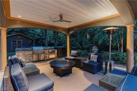 2816 Remington Point Aurora OH 44202