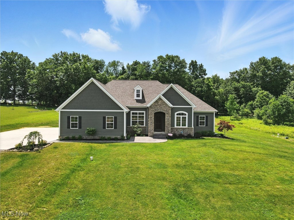 2934 Meadow Creek Drive Aurora OH 44202