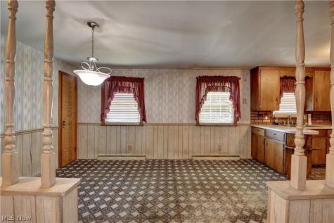 2933 Coventry Boulevard NE Canton OH 44705