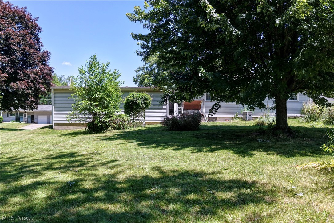 2933 Coventry Boulevard NE Canton OH 44705